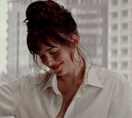 Dakota Johnson Is Such A Gorgeous Woman Jerking To Her Is One Of My Favourite Pastimes NSFW