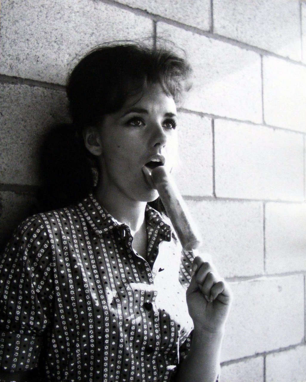 Dawn Wells Aka Mary Ann From Gilligans Island With A Popsicle In The Late 1960s NSF