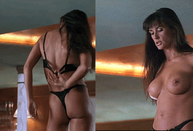 Demi Moore Striptease Big Tits