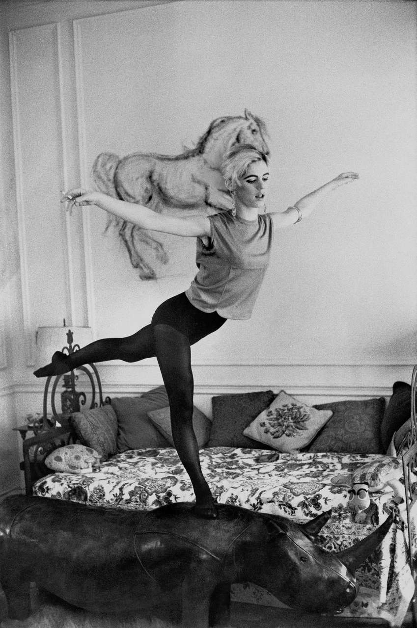 Edie Sedgwick Photographed By Enzo Sellerio Vogue 1965 NSF