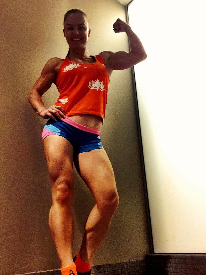 Eleonora Dobrinina Muscles