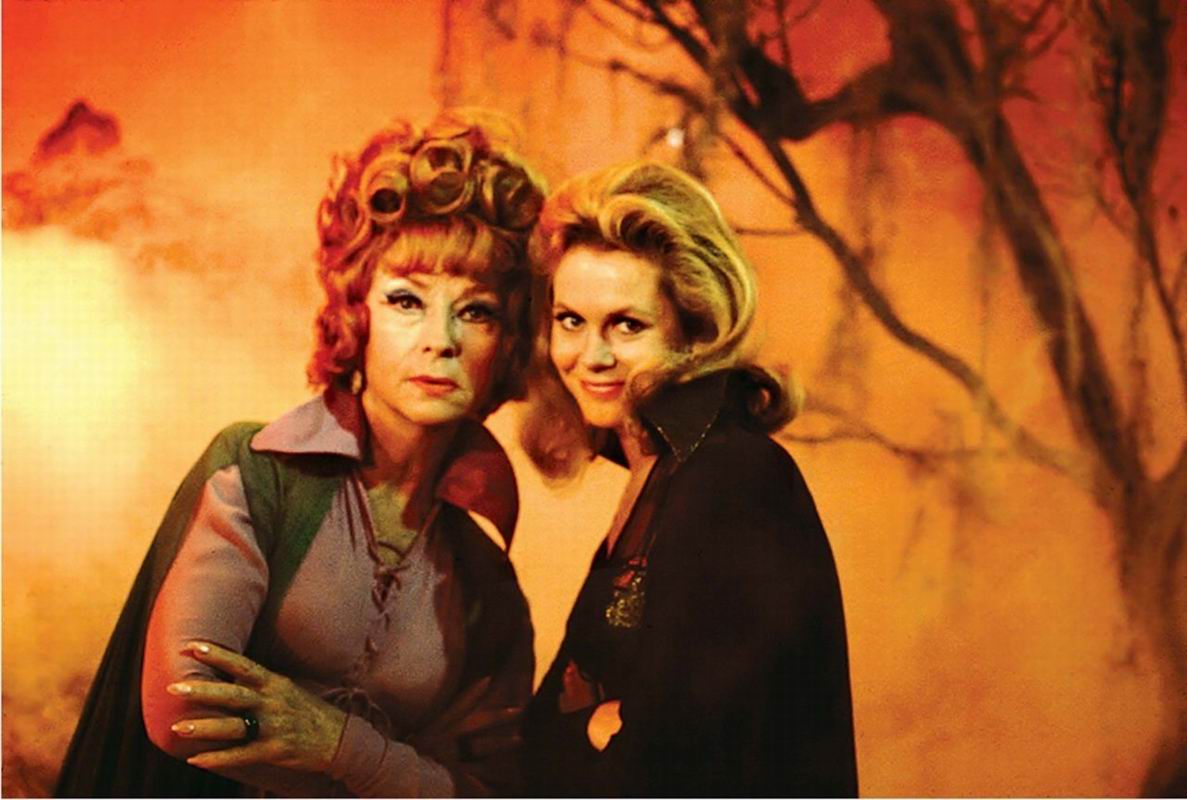Elizabeth Montgomery And Agnes Moorehead Bewitched NSF