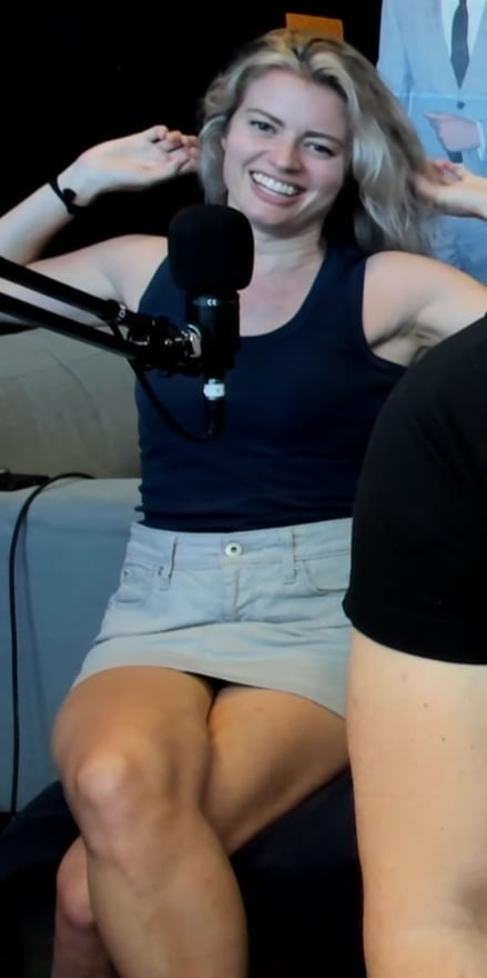 Elyse Willems Nude