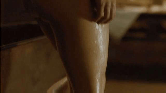 Emilia Clarke Ass
