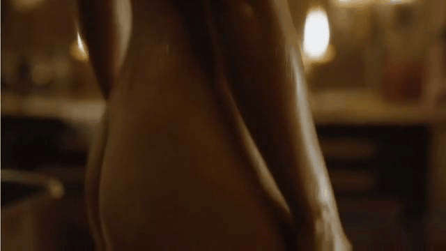 Emilia Clarke Ass