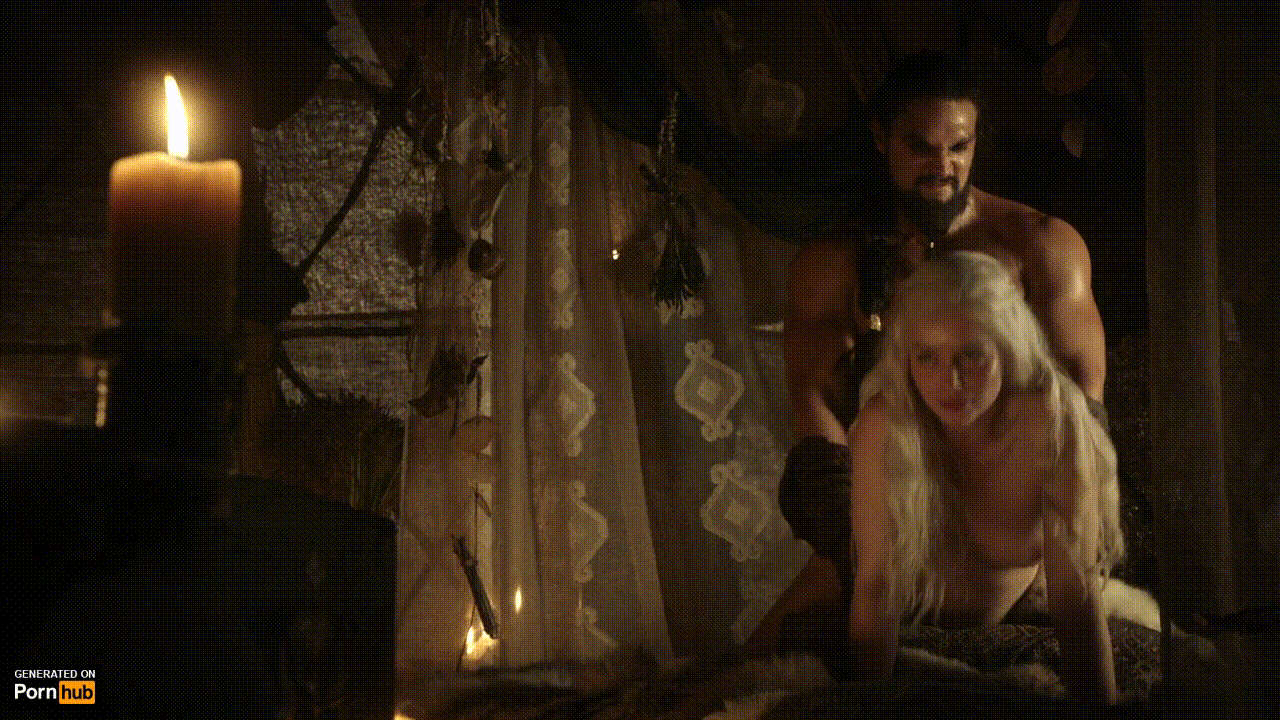 Emilia Clarke NSFW