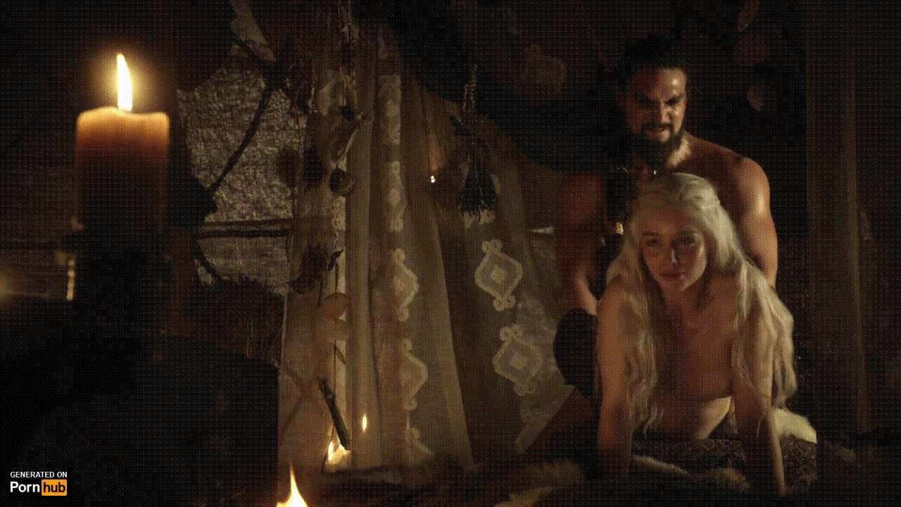 Emilia Clarke NSFW