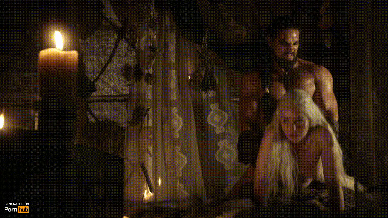 Emilia Clarke NSFW