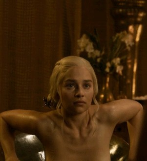 Emilia Clarke Such Perfect Boobs So Plump NSFW