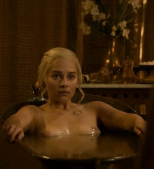 Emilia Clarke Such Perfect Boobs So Plump NSFW