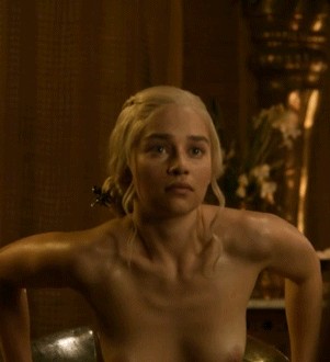 Emilia Clarke Such Perfect Boobs So Plump NSFW