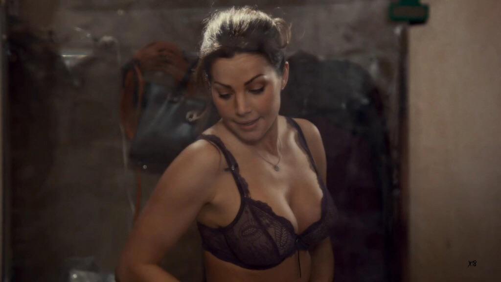 Erica Durance Big Tit