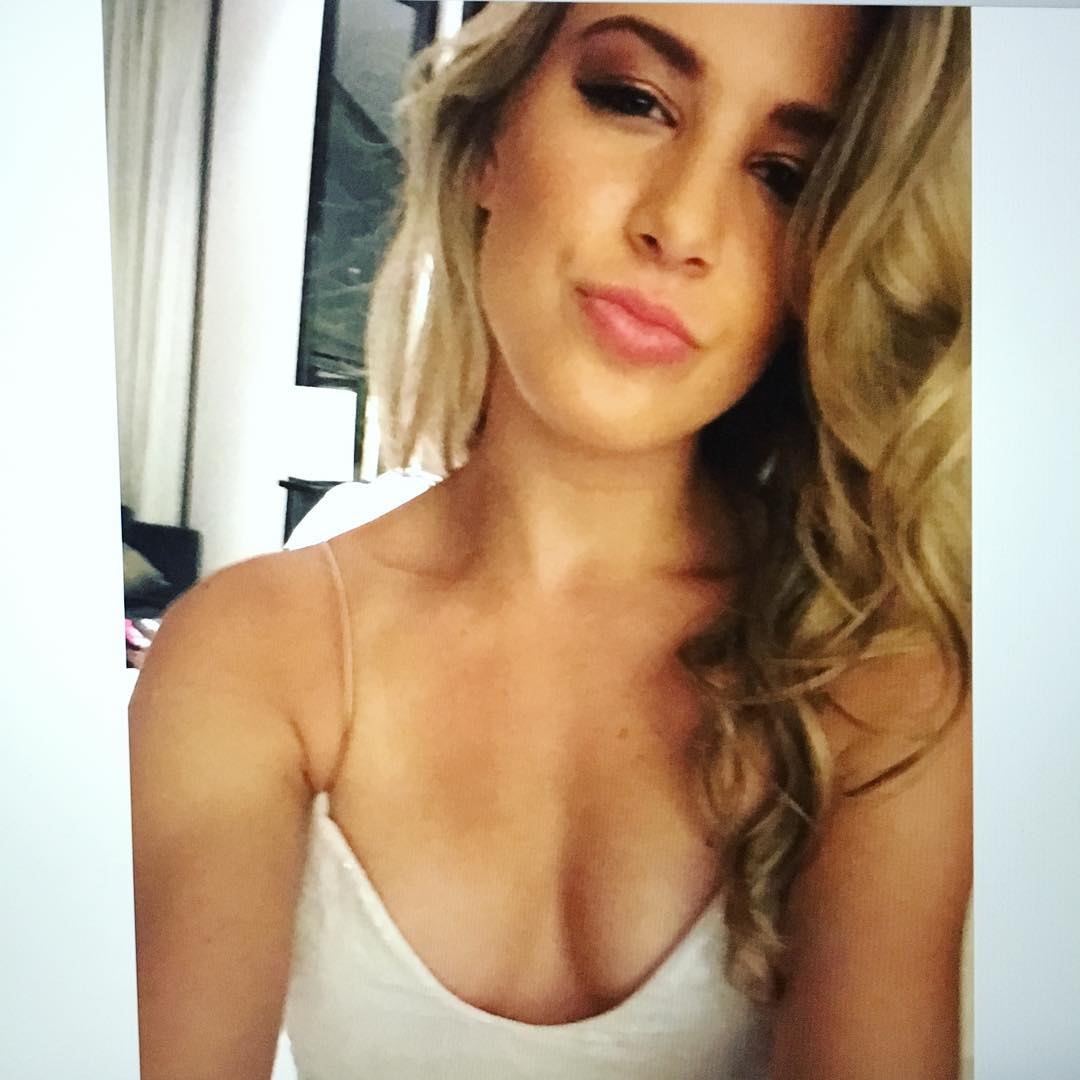 Eugenie Bouchard Nice Boob