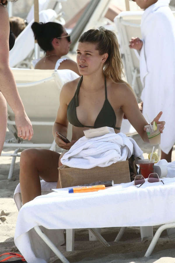 Eugenie Bouchard NSFW