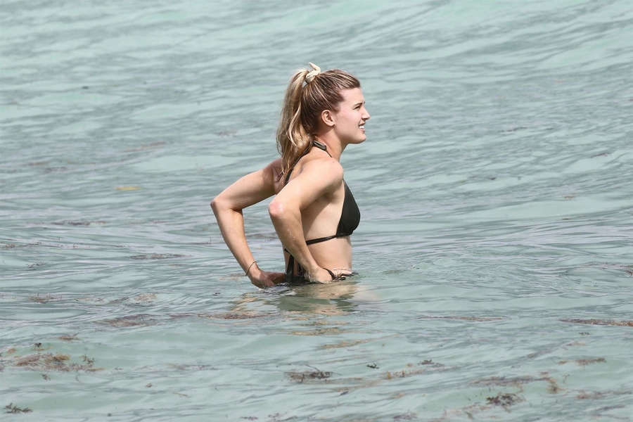 Eugenie Bouchard NSFW