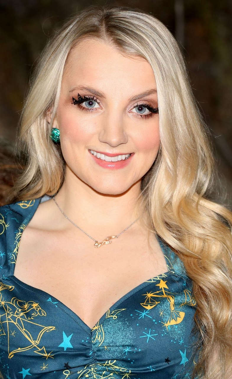 Evanna Lynch Luna From Harry Potter Is All Grown Up NSF