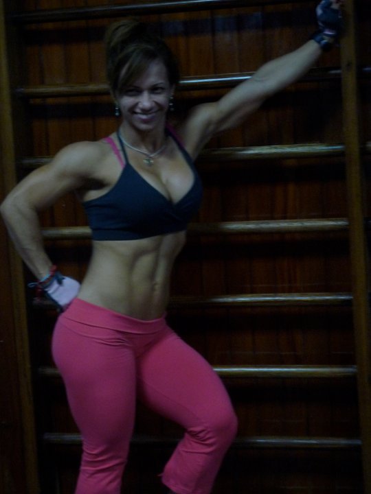 Evelin Rosa Vento Muscles