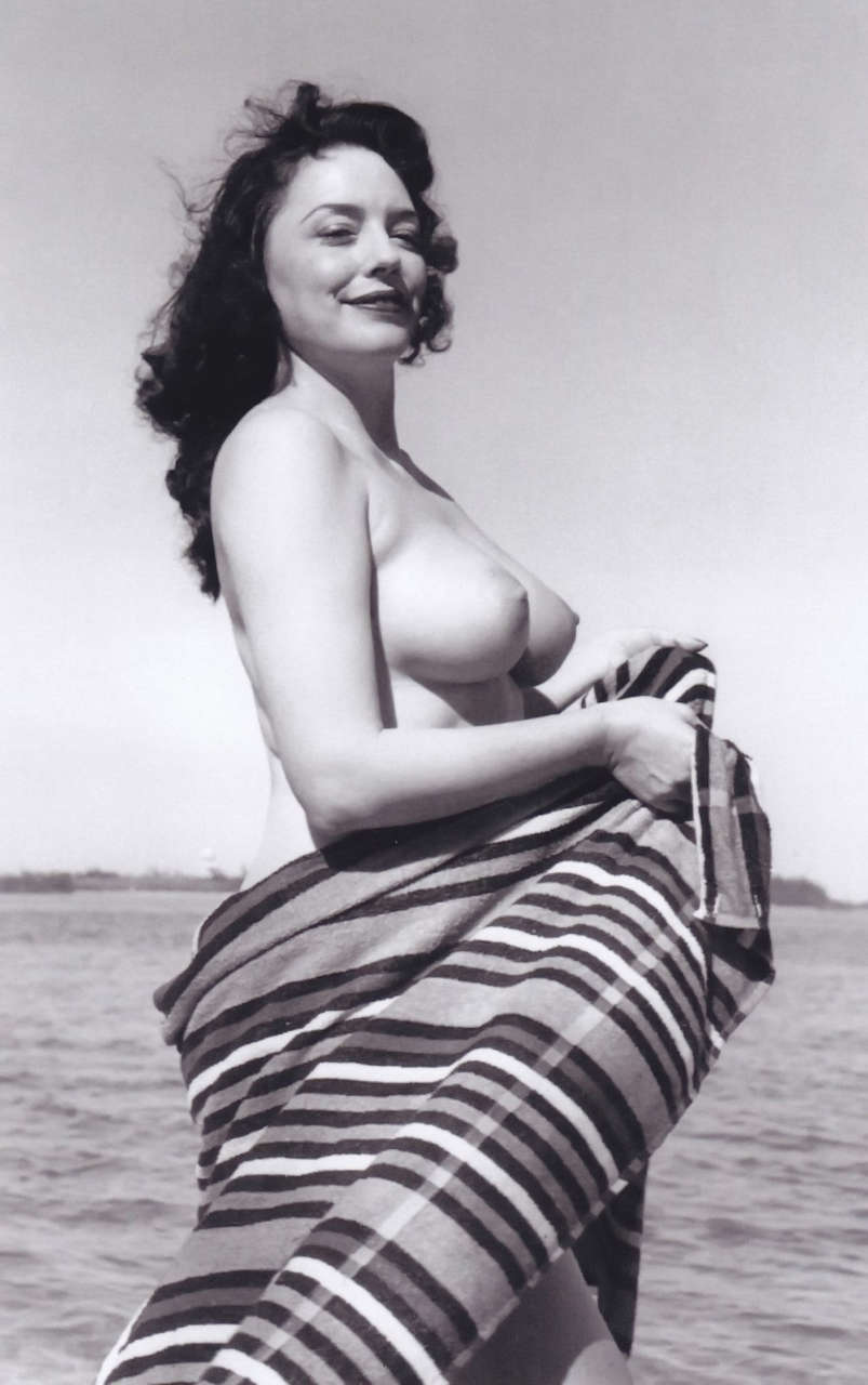 Evelyn West By Bunny Yeager C 1950s NSF