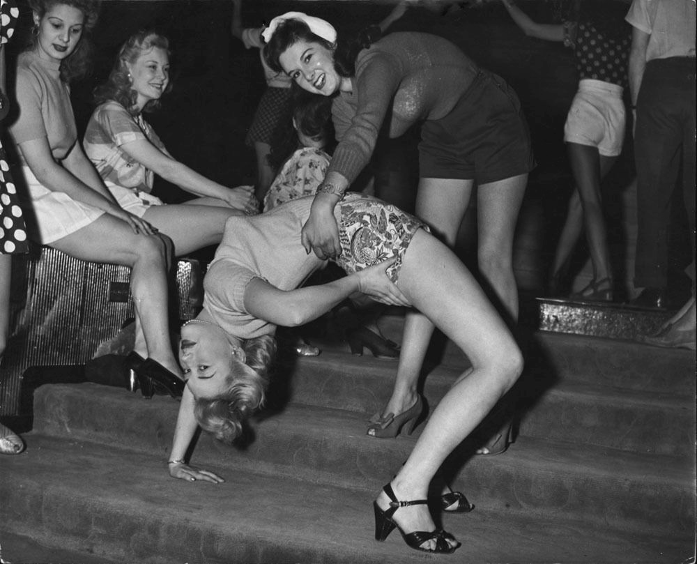 Female Dancers At A Night Club Photographed By Joseph Jasgur 1940 NSF