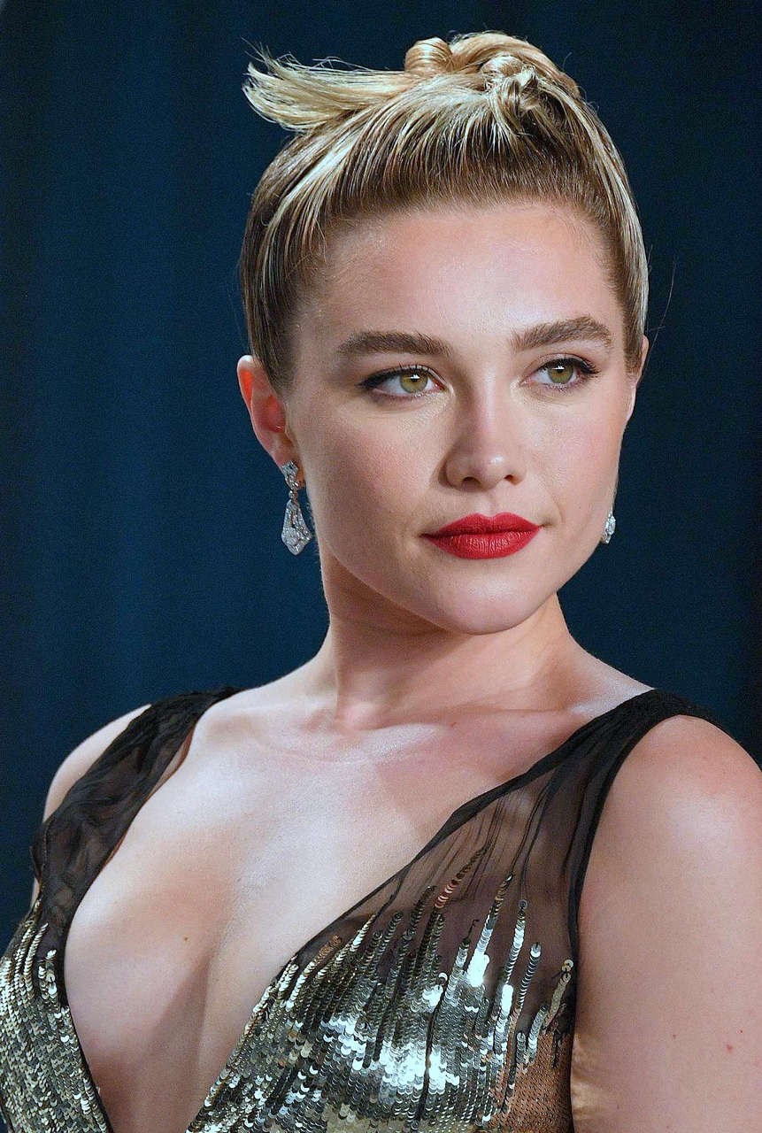 Florence Pugh NSFW