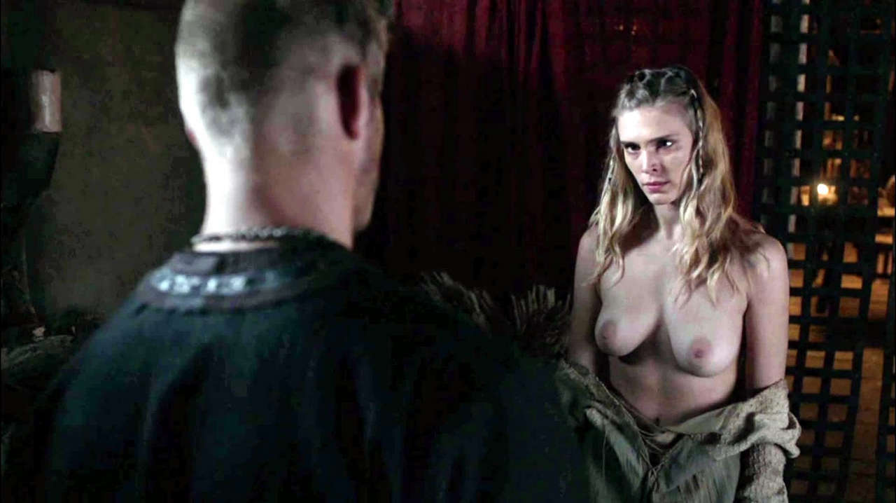 Gaia Weiss Topless In Vikings S2e6 NSF