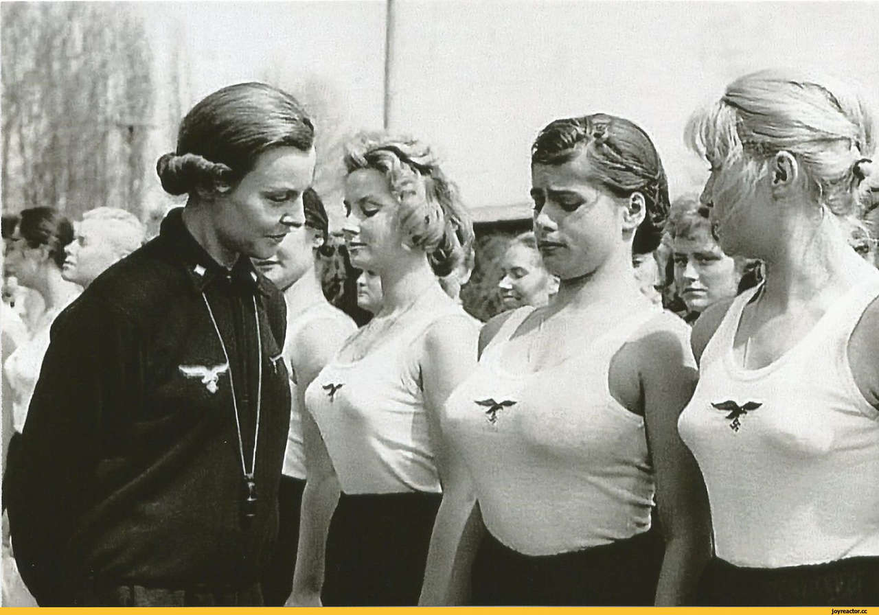 Girls On Parade 1930s Germany NSF