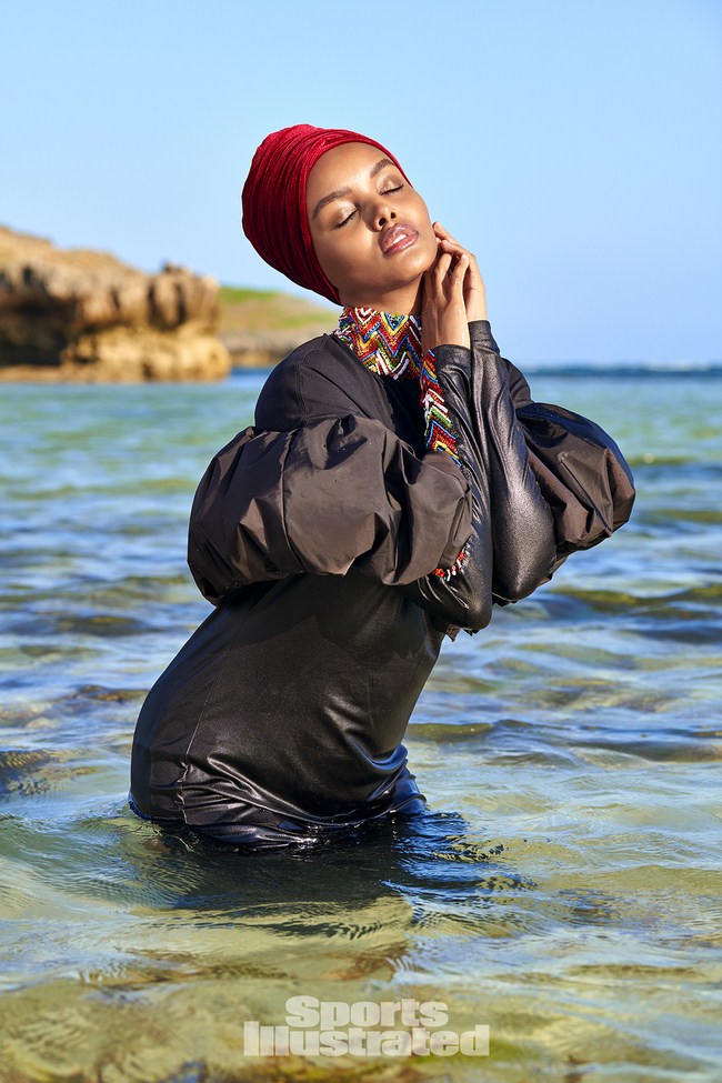 Halima Aden NSFW