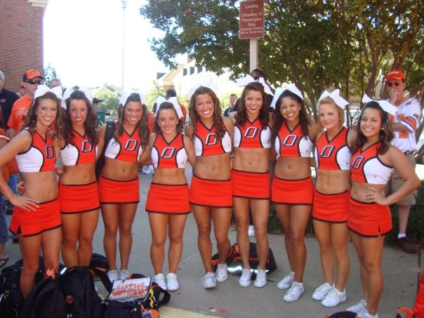 Hardbodied Cheerleaders NSFW