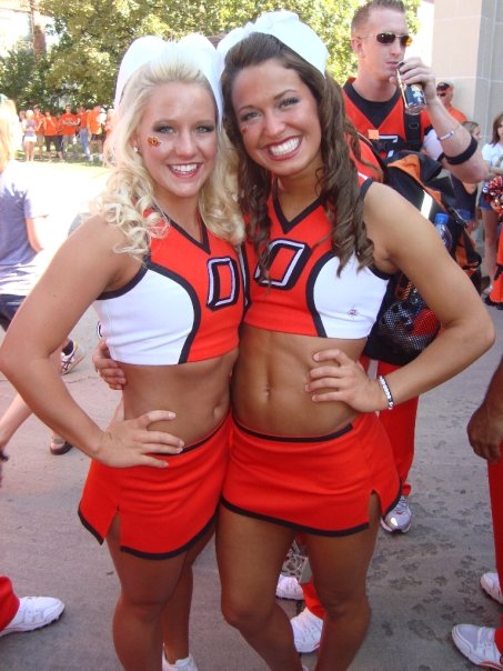 Hardbodied Cheerleaders NSFW