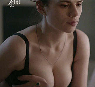 Hayley Atwell Big Tits