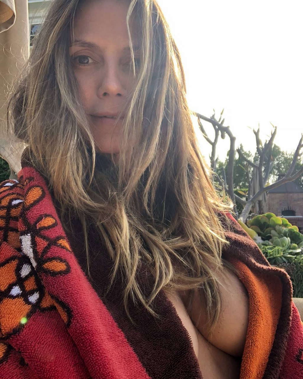 Heidi Klum Robe Nip Slip NSF