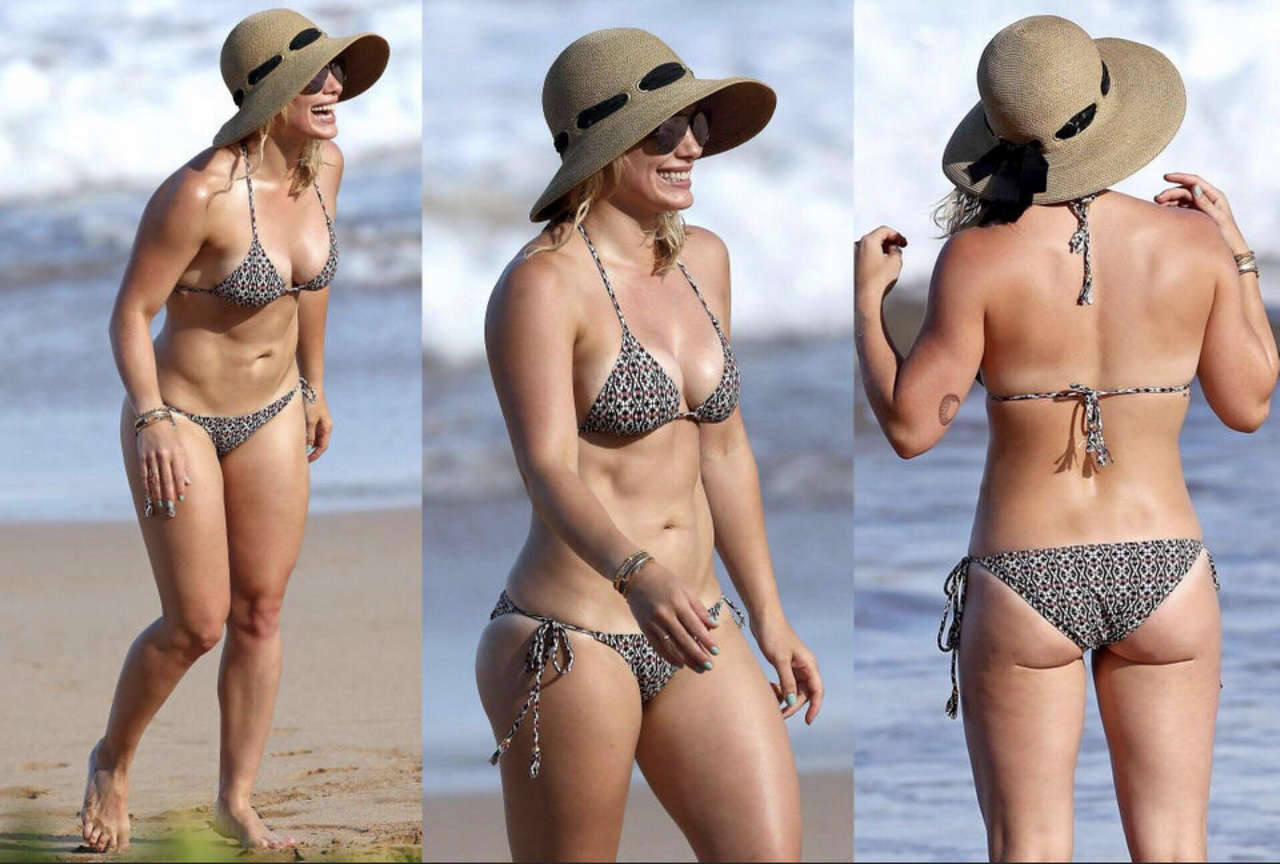 Hilary Duff Abs