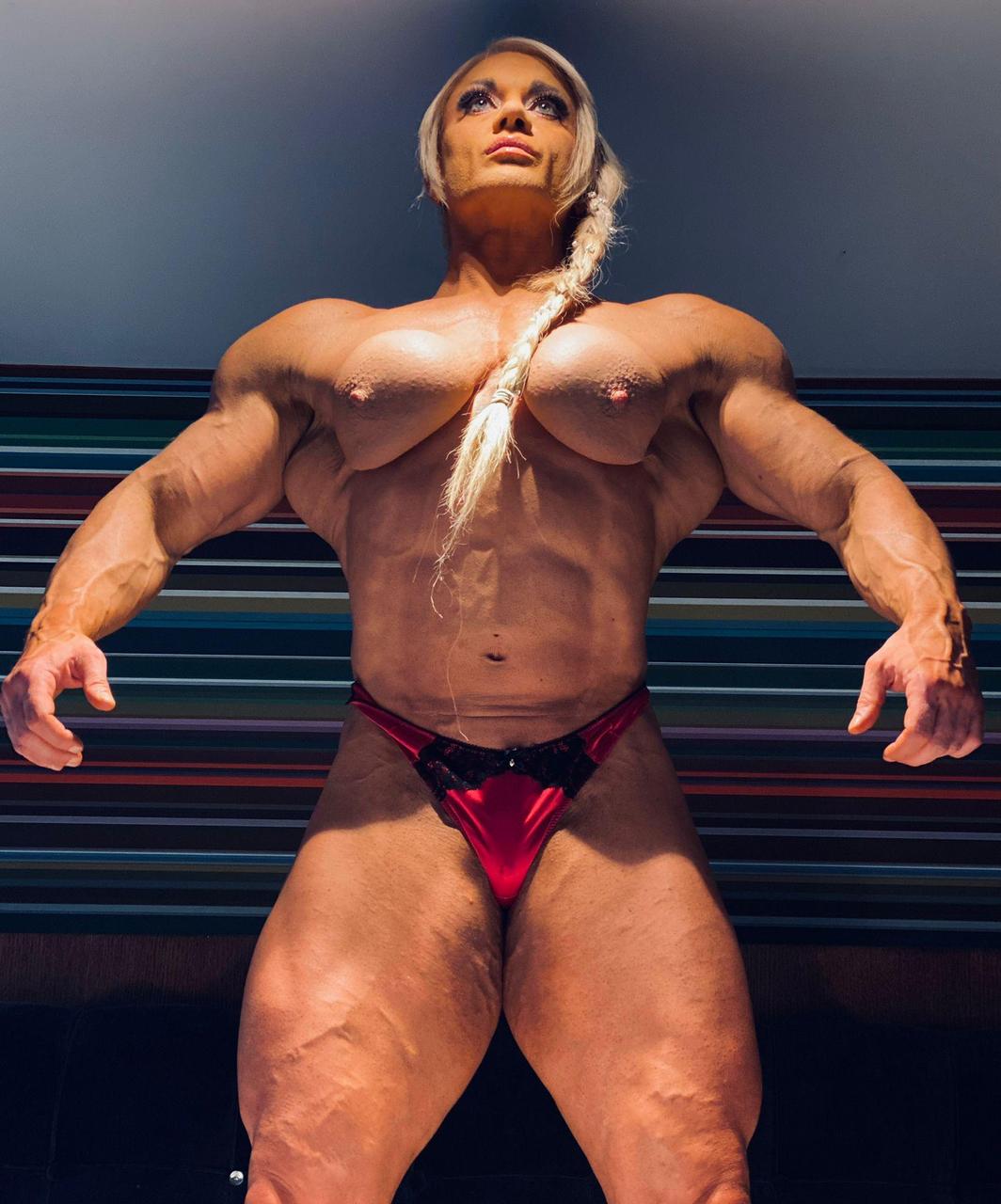 Ifbb Pro Lisa Cross 200lb Female Mass Monster NSFW