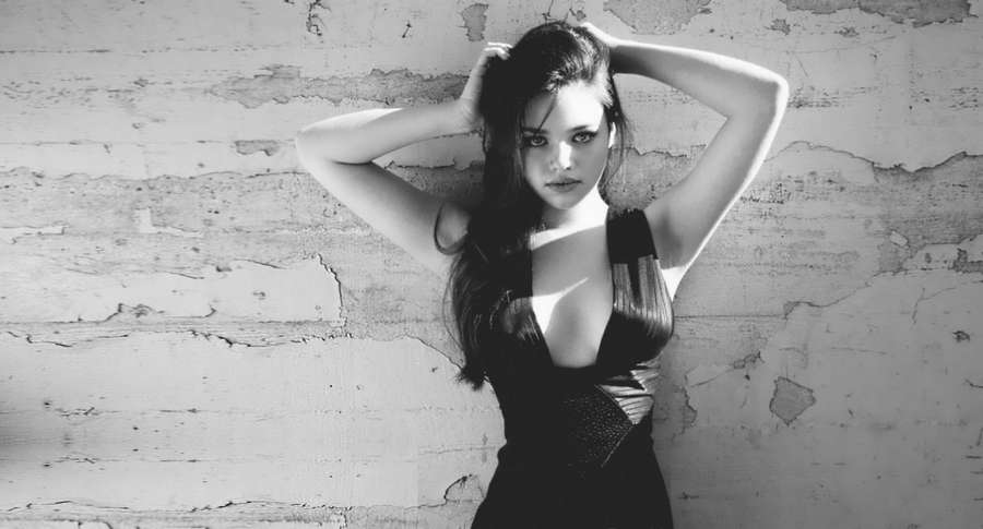 India Eisley NSFW