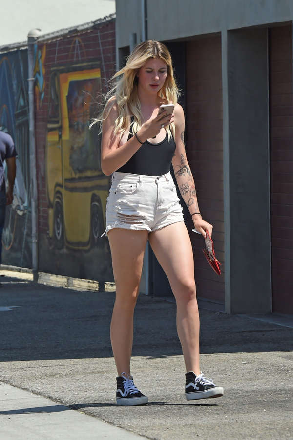 Ireland Baldwin NSFW