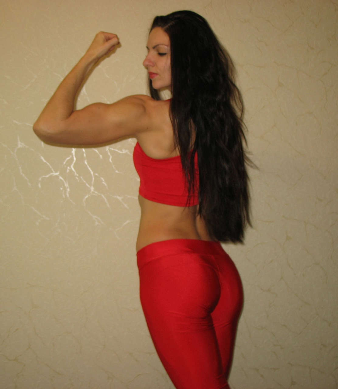 Irina Leonova Muscles