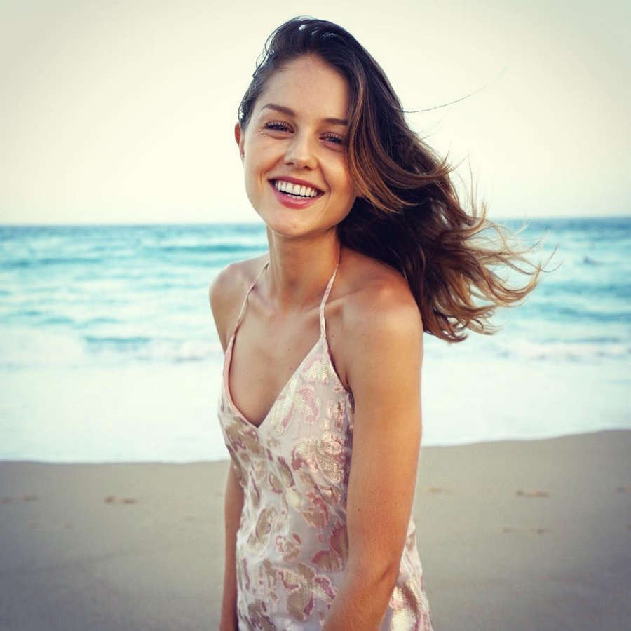 Isabelle Cornish NSFW