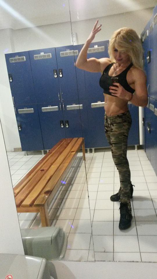 Isil Aktan Muscles