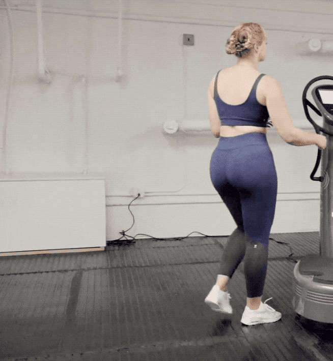 Iskra Lawrence Ass