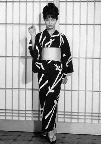 Japanese Actress Akiko Wakabayashi In A Kimono NSF