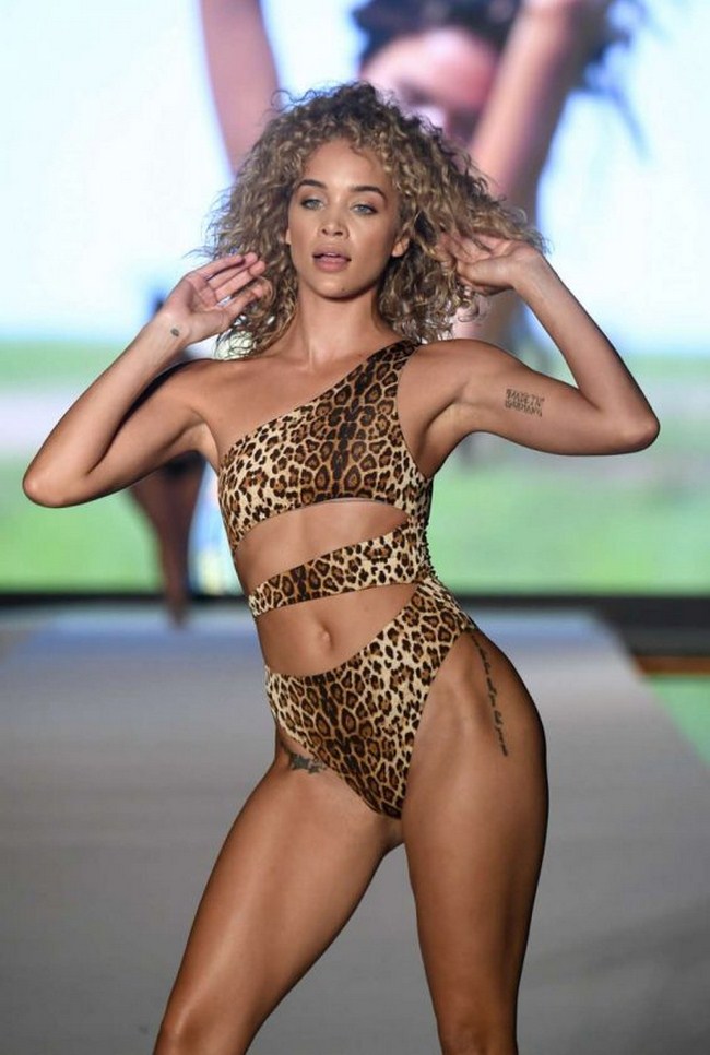 Jasmine Sanders NSFW