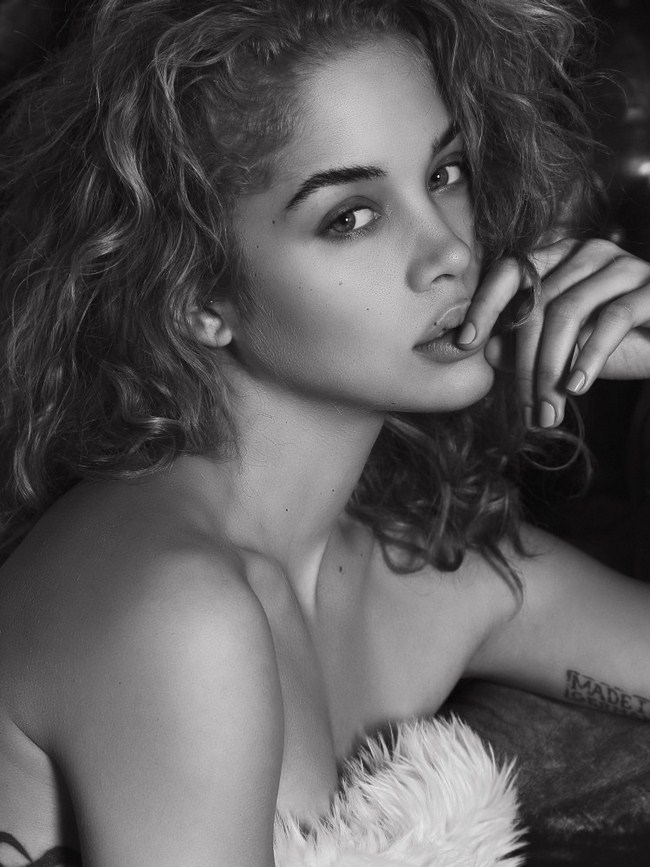 Jasmine Sanders NSFW