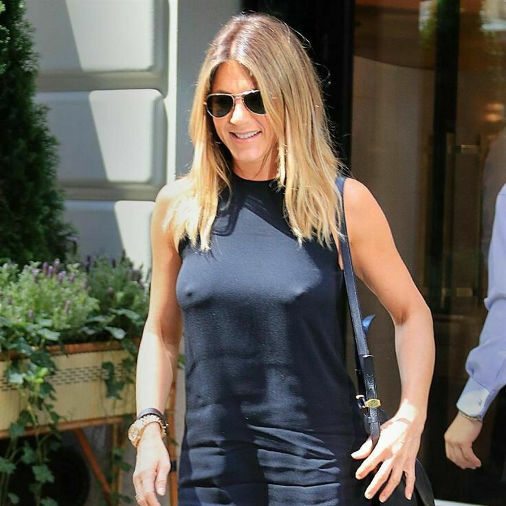 Jennifer Aniston NSFW