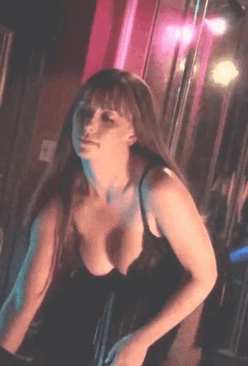 Jennifer Love Hewitt NSFW