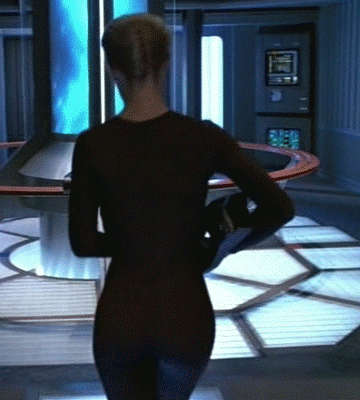 Jeri Ryan Ass