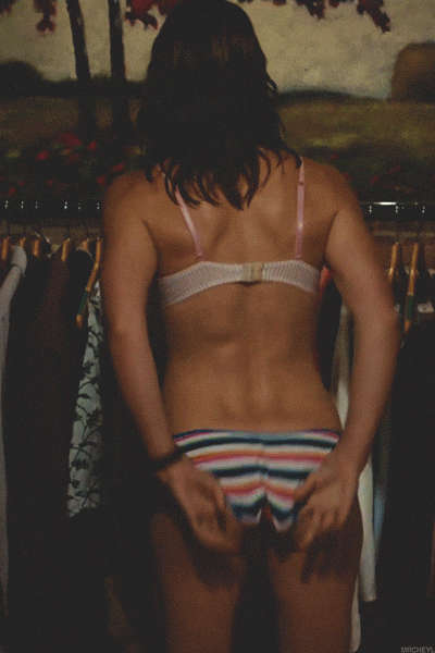 Jessica Biels Butt Is Seriously Amazing