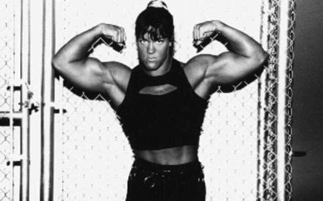 Joanie Laurer Chyna Muscles