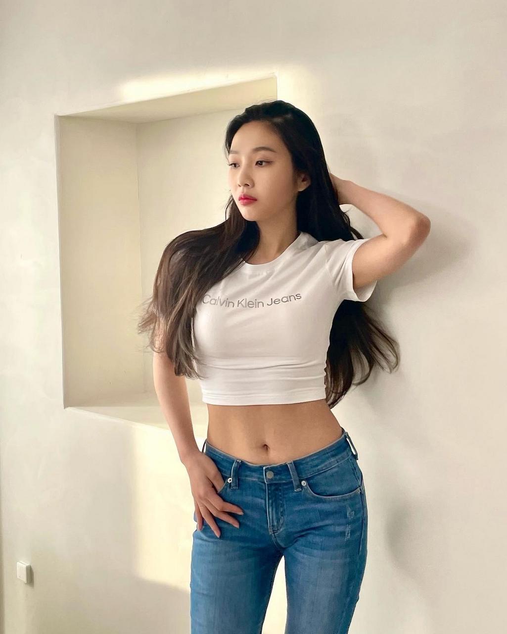 Joy From Red Velvet Kpop Looks So Tight In That Shirt NSFW