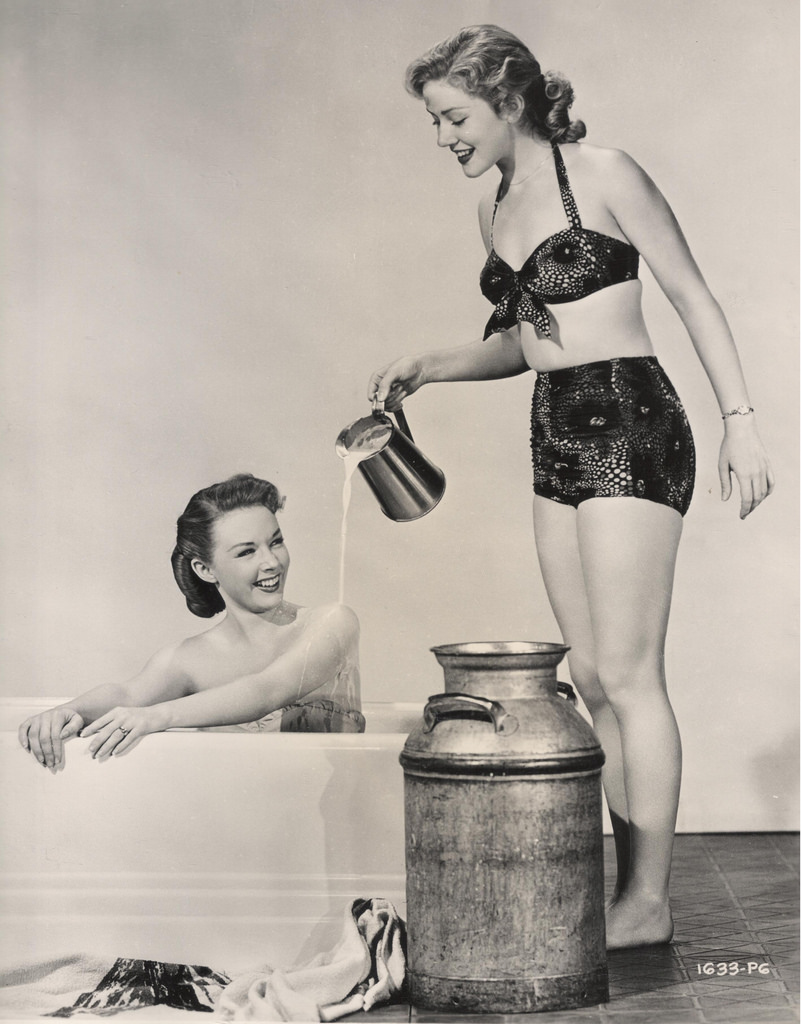 Joyce Holden Andamp Piper Laurie C 1950 NSF