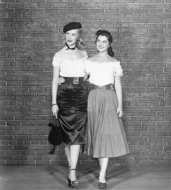 Joyce Holden With Patricia Hardy In Girls In The Night 1952 NSF